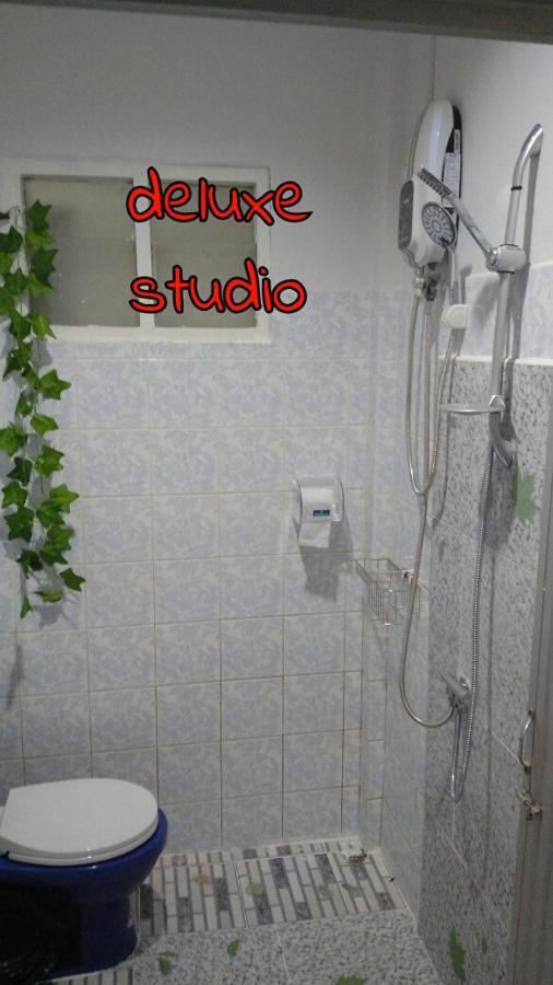 Studio With Aircon N Kitchen Pantai Bang Tao Luaran gambar